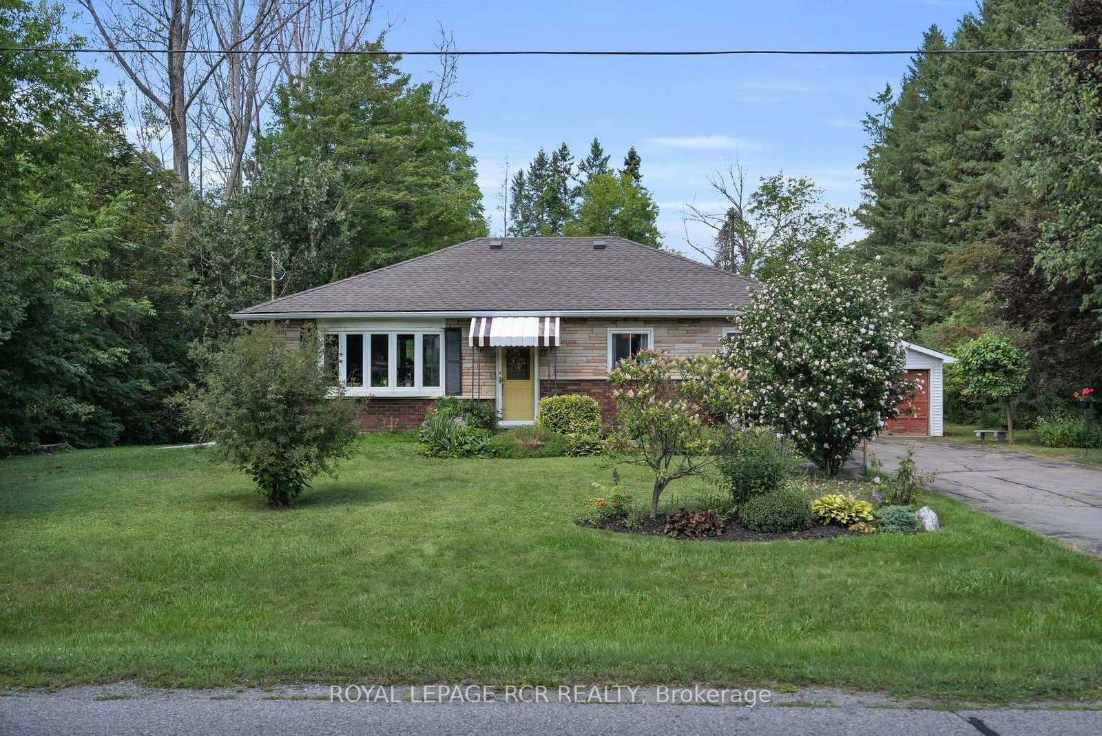 36 May Avenue • East Gwillimbury, ON photo 31