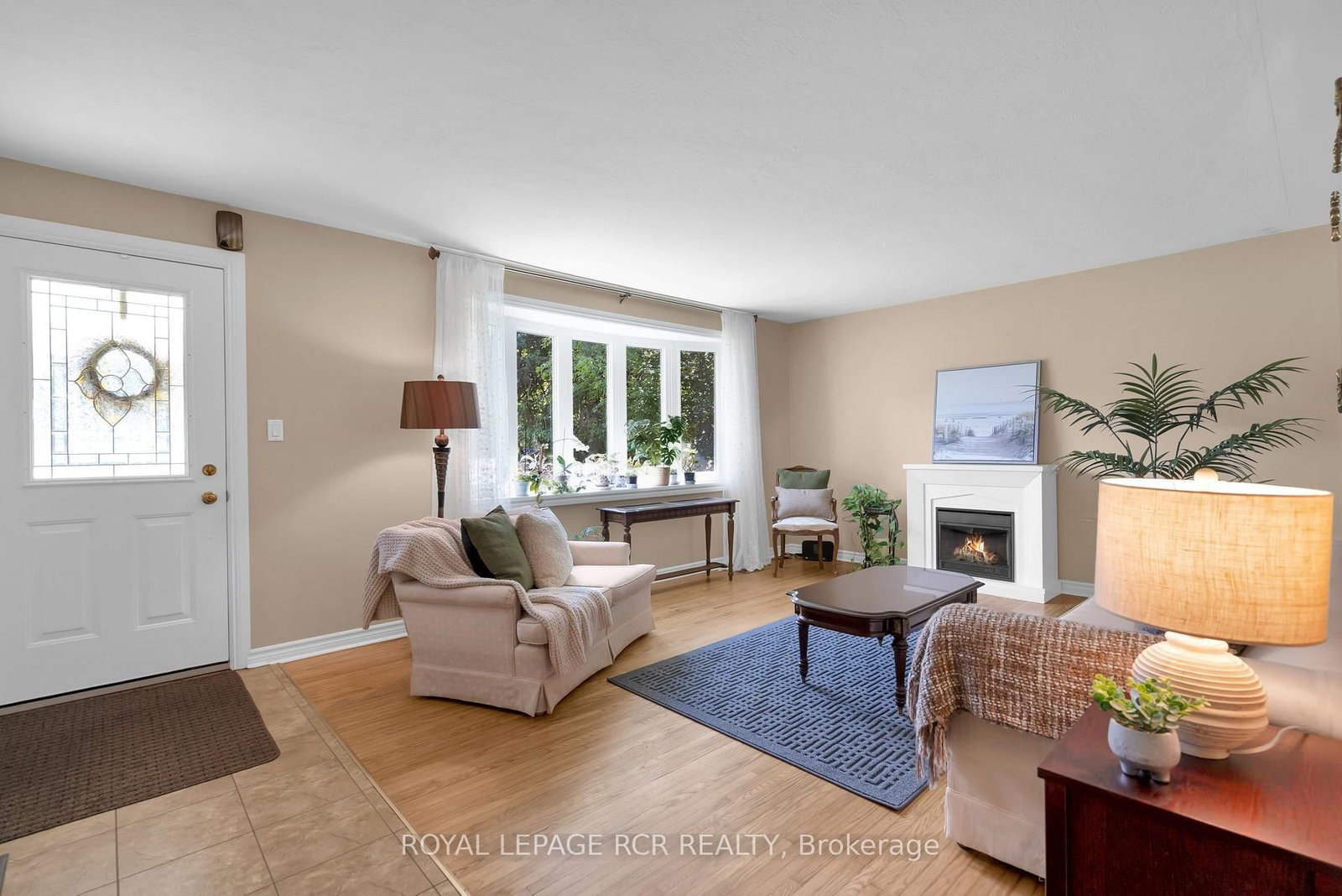 36 May Avenue • East Gwillimbury, ON photo 8