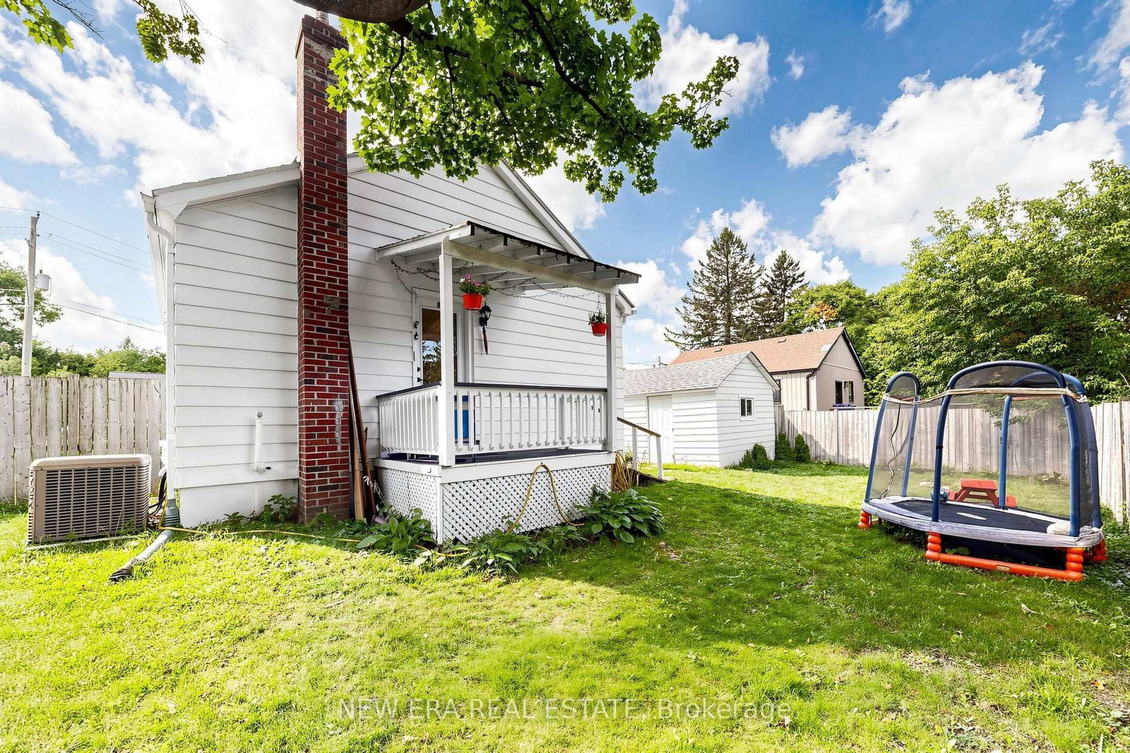 247 Muriel Street • Newmarket, ON photo 33