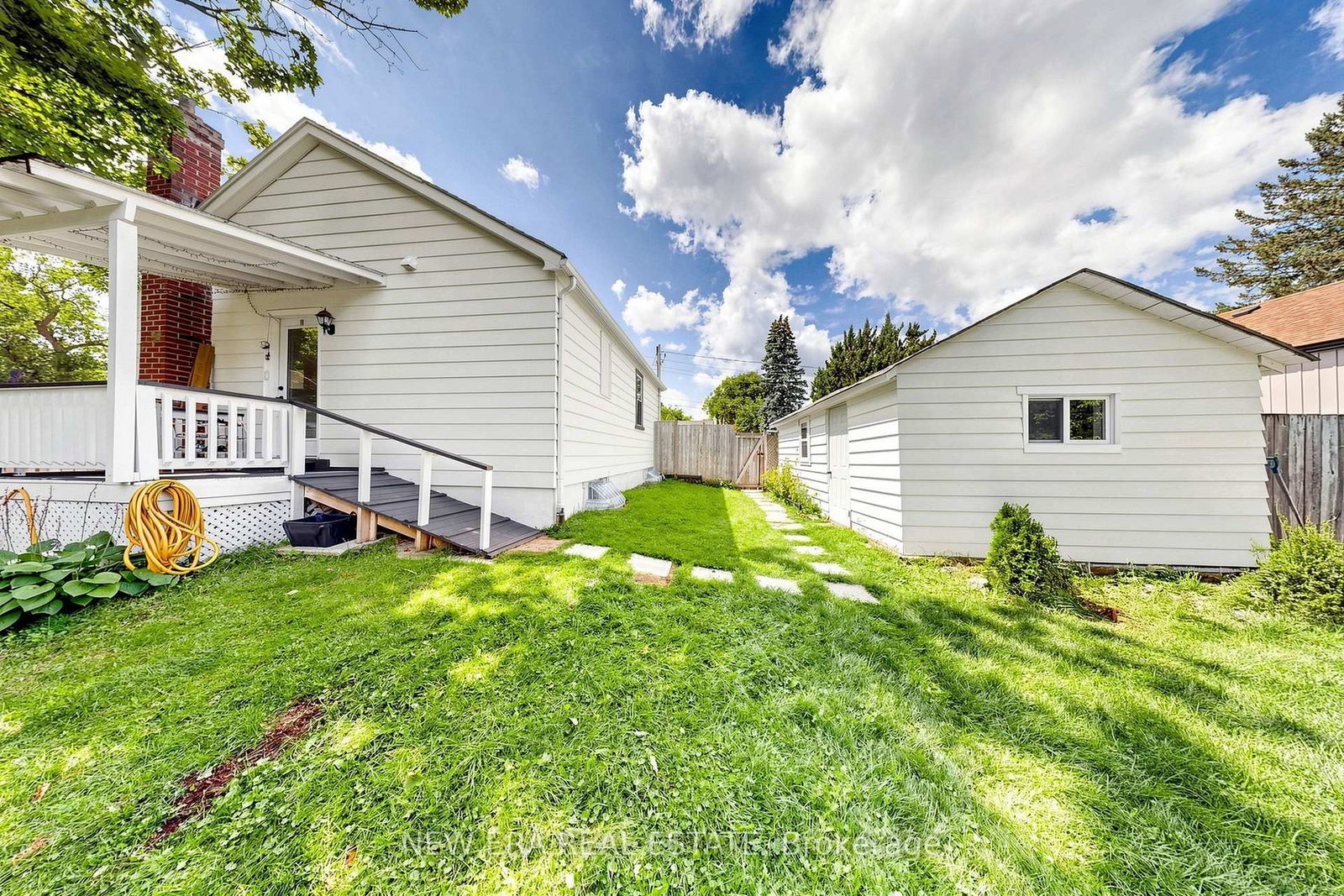 247 Muriel Street • Newmarket, ON photo 34
