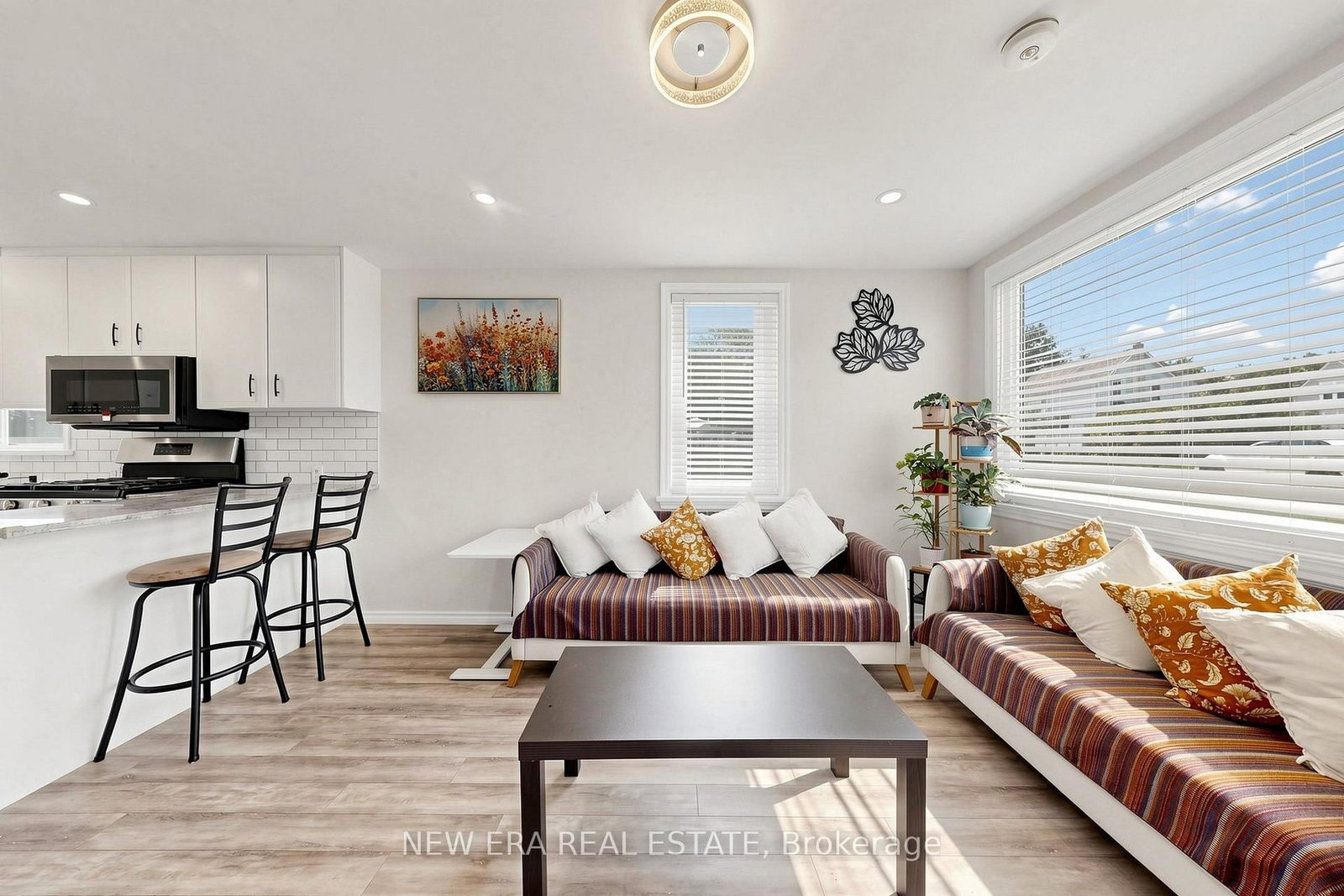 247 Muriel Street • Newmarket, ON photo 8