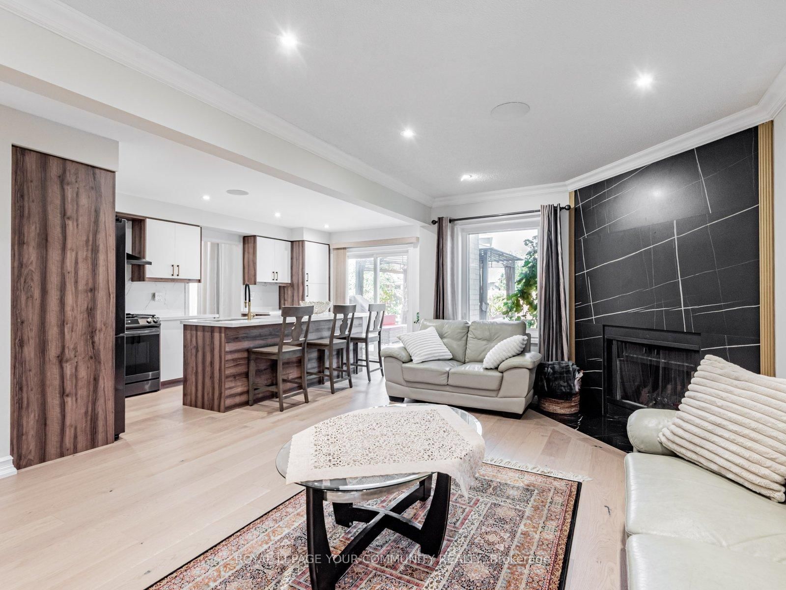 5 Mandel Crescent • Richmond Hill, ON photo 14