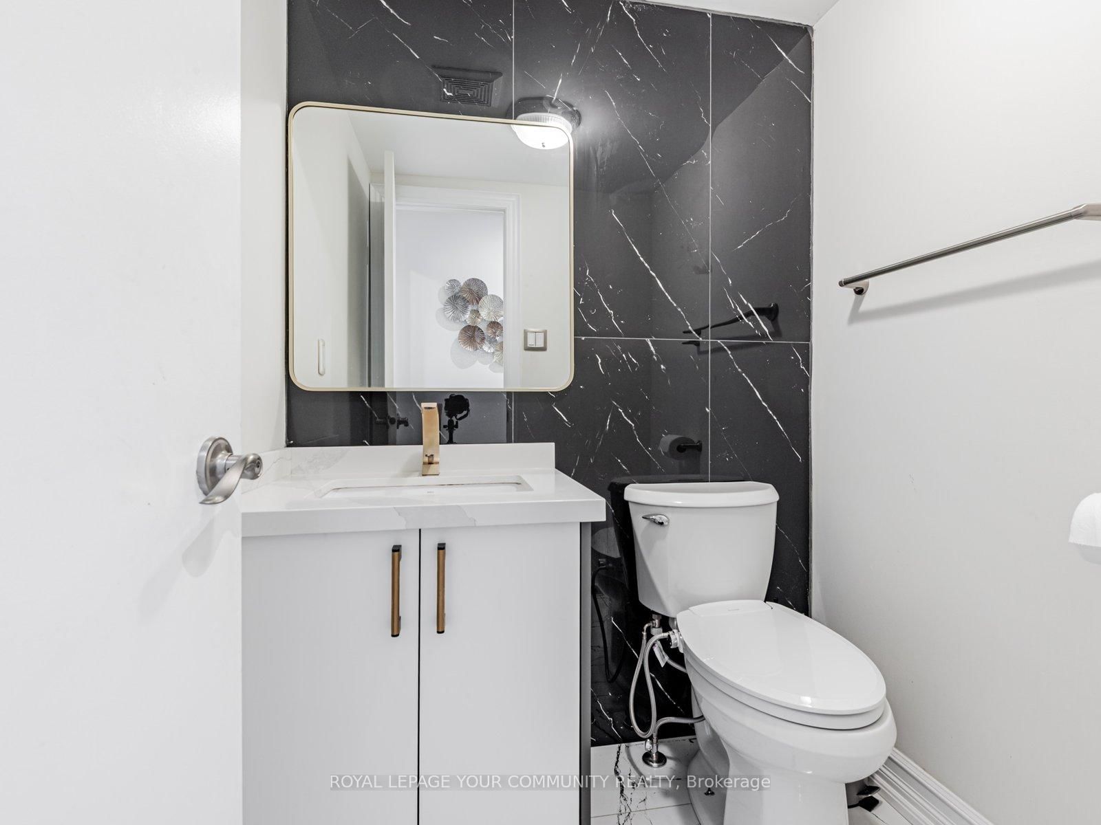 5 Mandel Crescent • Richmond Hill, ON photo 18