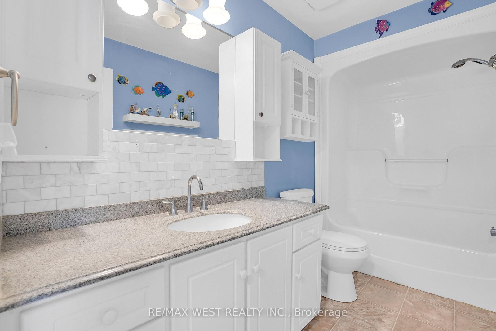 623 Glen Cedar Crescent • Innisfil, ON photo 6