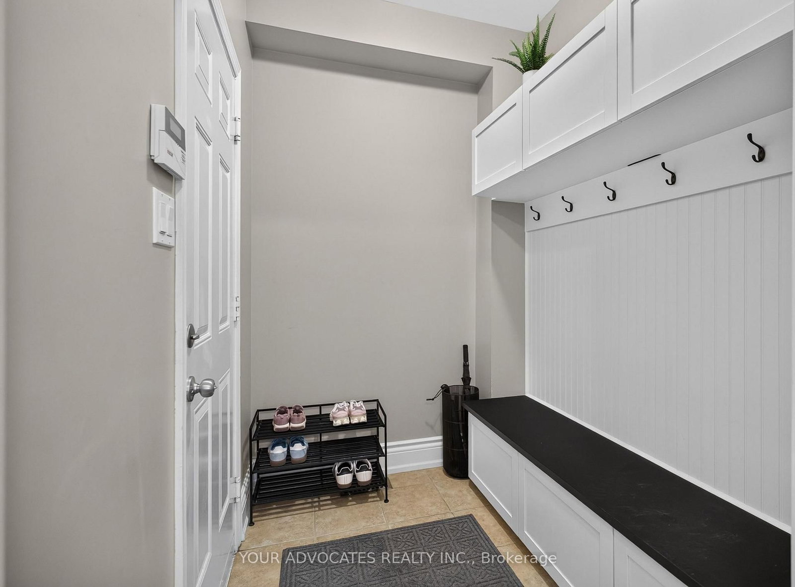 228 Twin Hills Crescent • Vaughan, ON photo 6