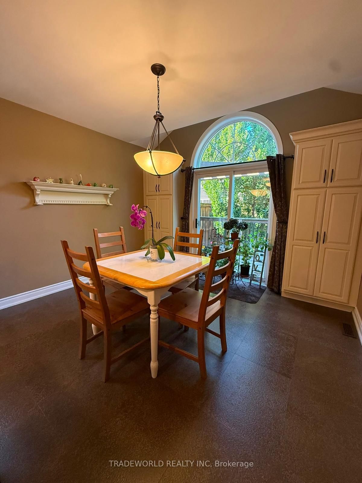 16 Chessman Court • Whitchurch-Stouffville, ON photo 13