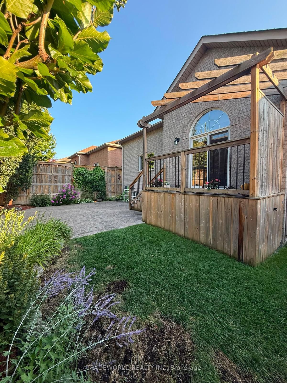 16 Chessman Court • Whitchurch-Stouffville, ON photo 25