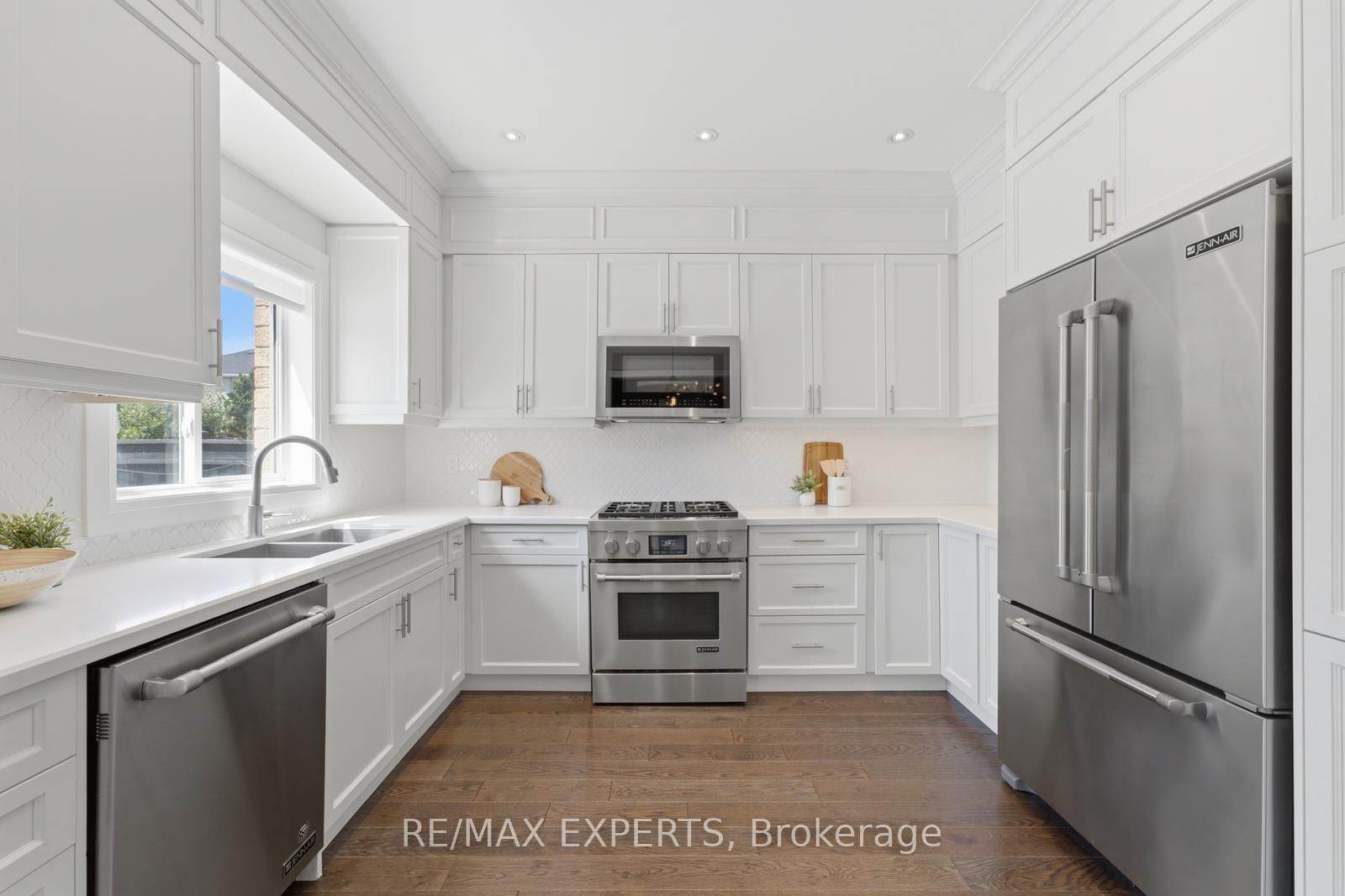 192 Forest Fountain Drive • Vaughan, ON photo 14
