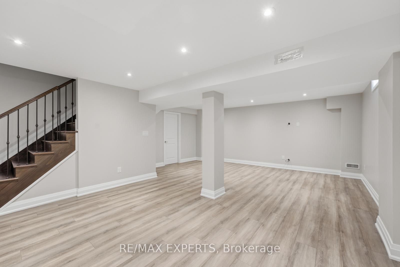 192 Forest Fountain Drive • Vaughan, ON photo 38
