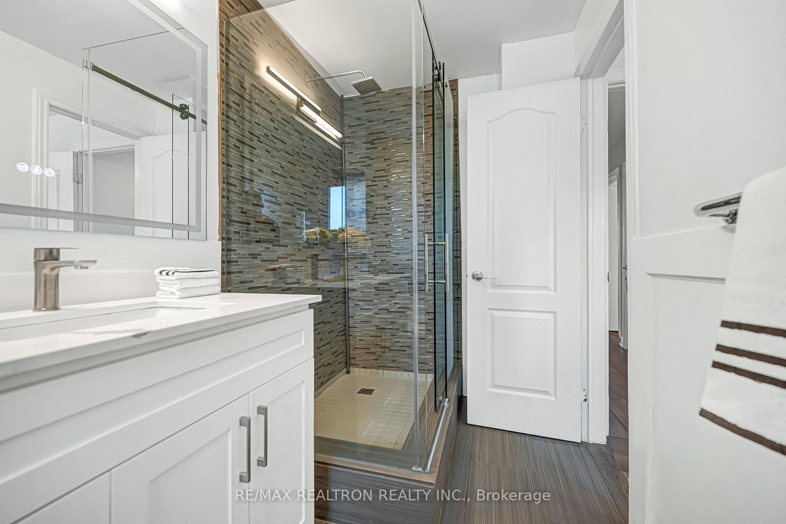 120 Brookmill Drive • Vaughan, ON photo 38