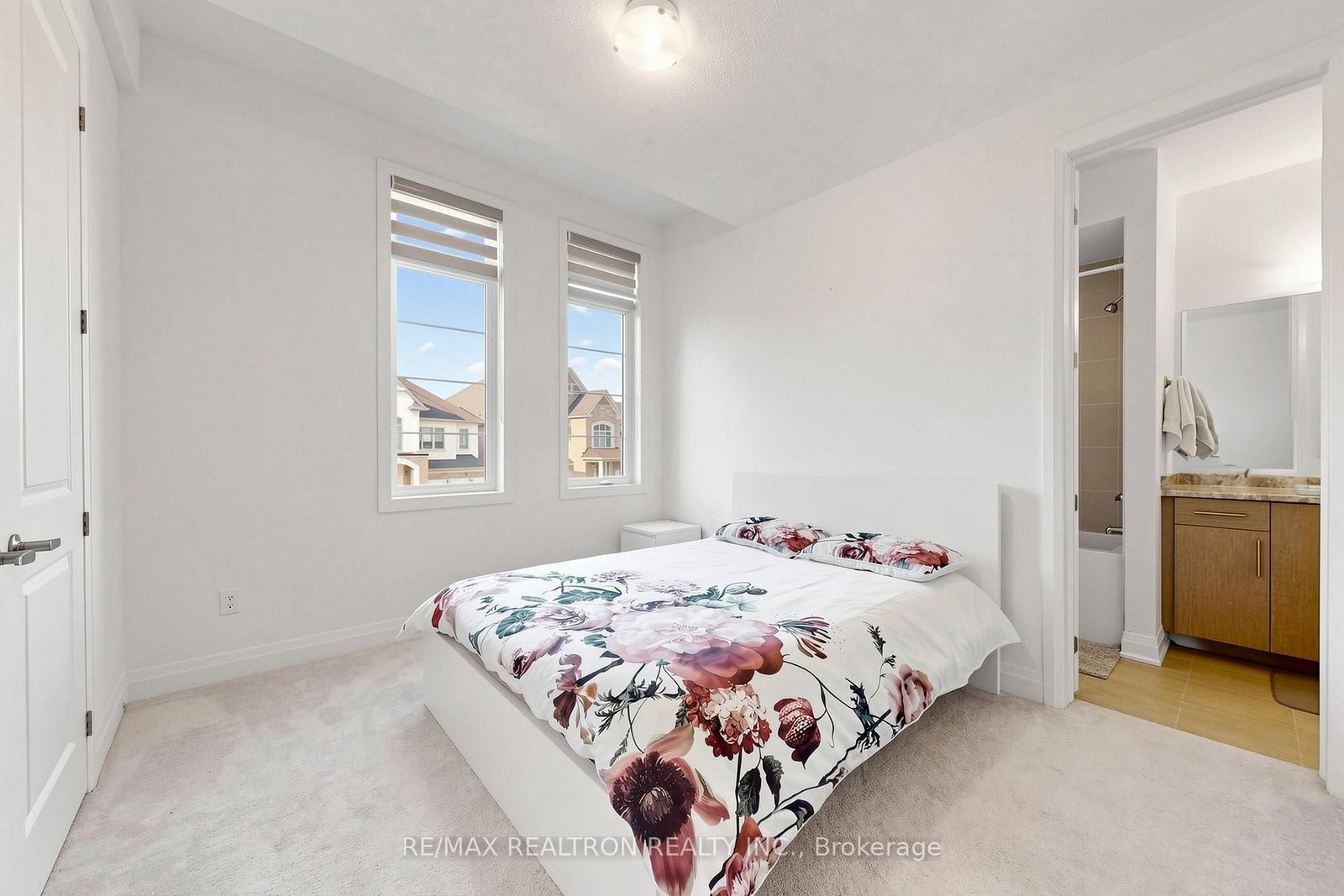 20 Fair Winds Lane • East Gwillimbury, ON photo 39