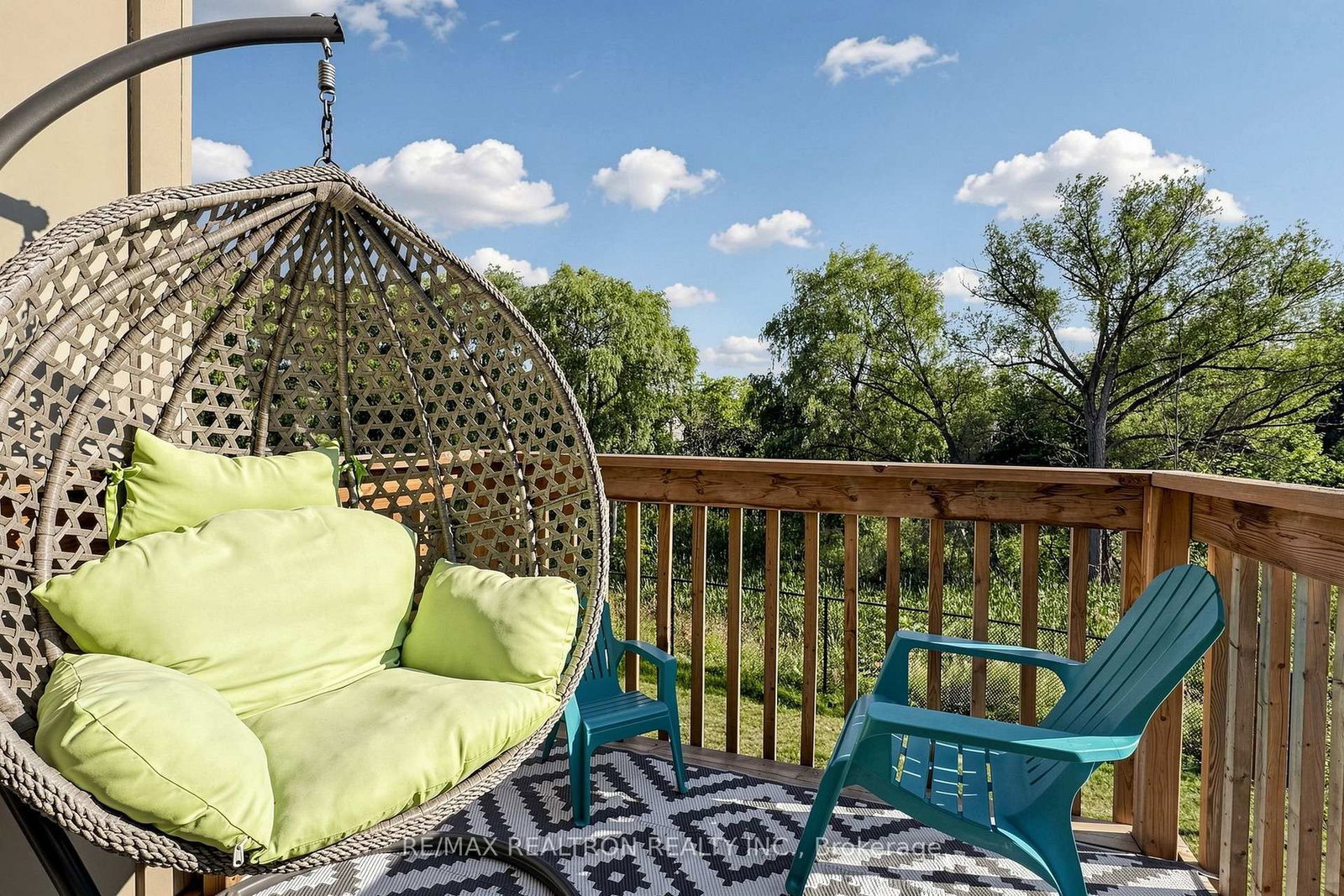 20 Fair Winds Lane • East Gwillimbury, ON photo 48