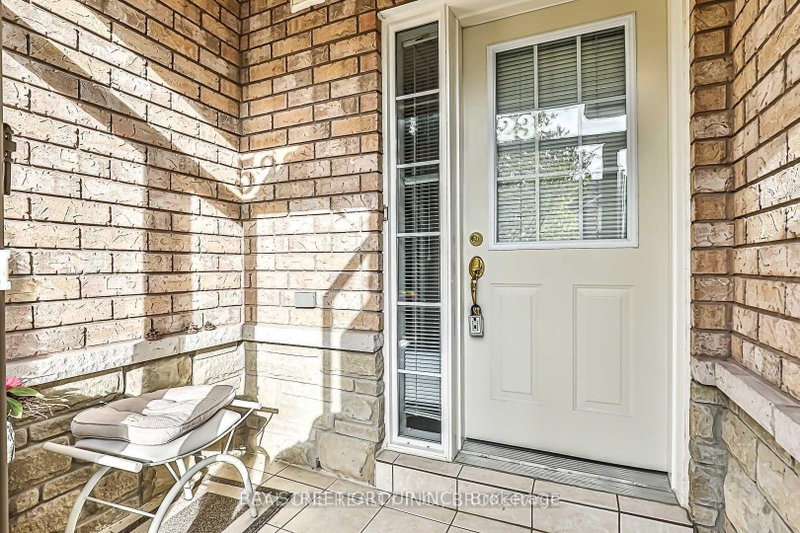 523 Ainsworth Drive