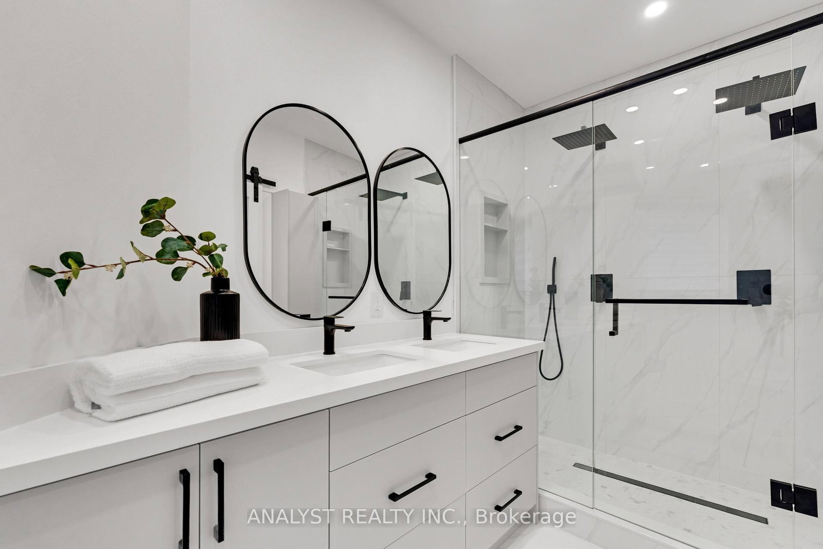 36 Norman Avenue • King, ON photo 15