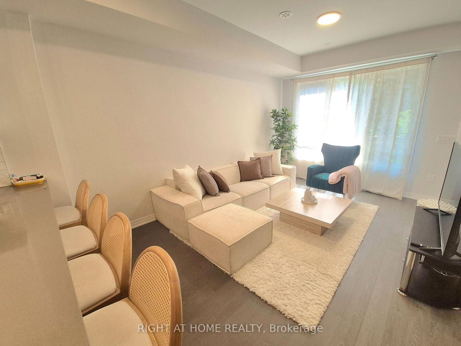 70 Baynes Way • #12 • Bradford West Gwillimbury, ON photo 10