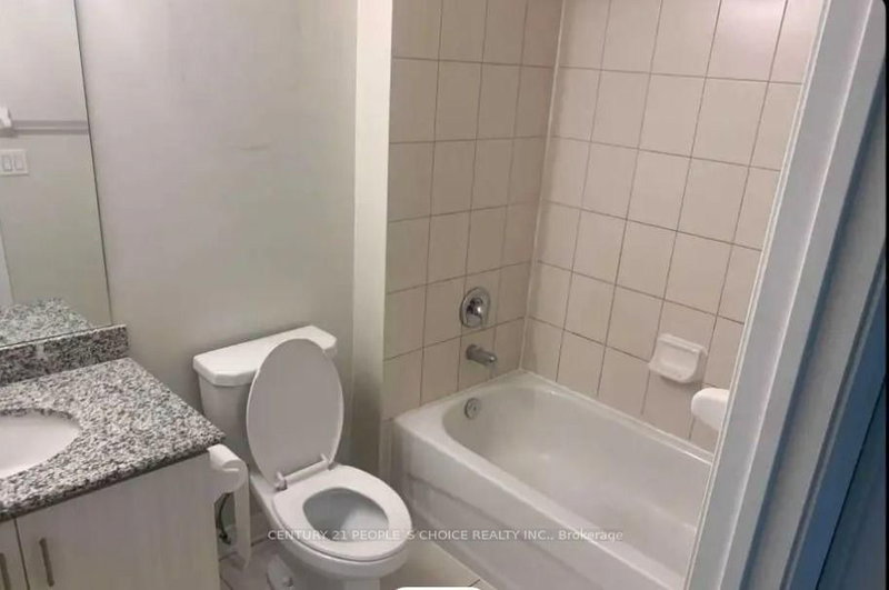 208 - 7325 Markham Road