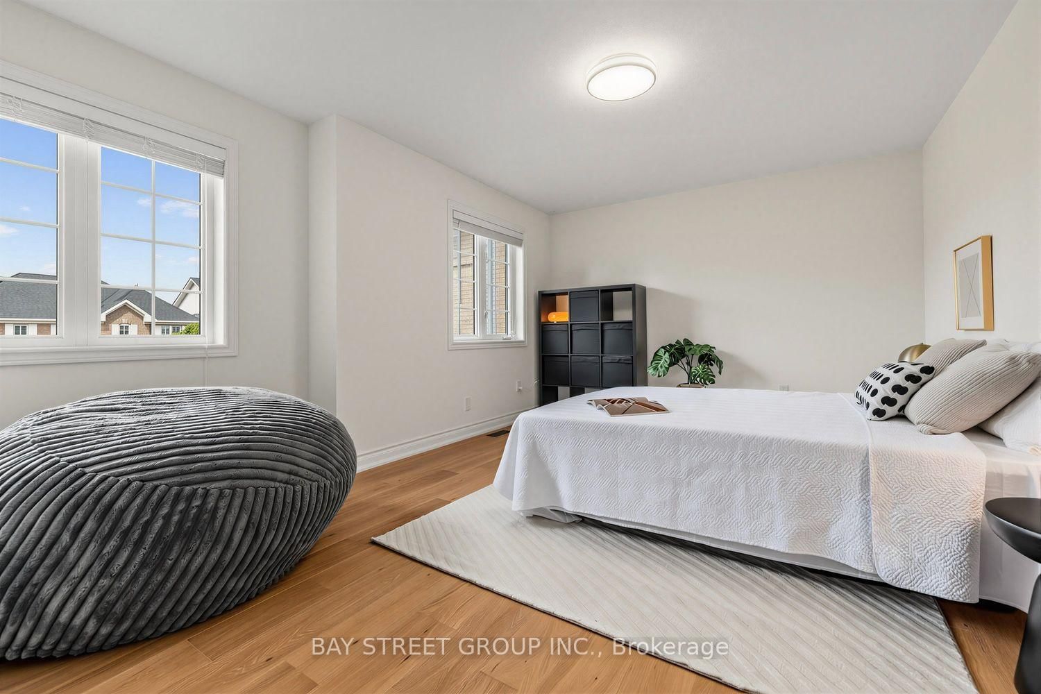 37 Mynden Way • Newmarket, ON photo 23
