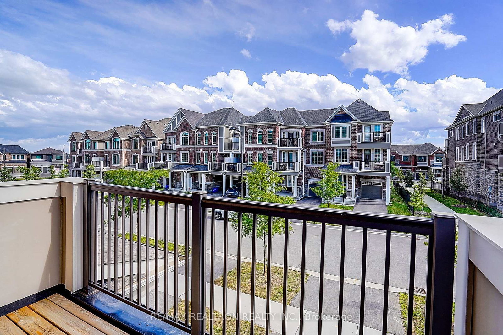 24 Thomas Frisby Jr Crescent • Markham, ON photo 25