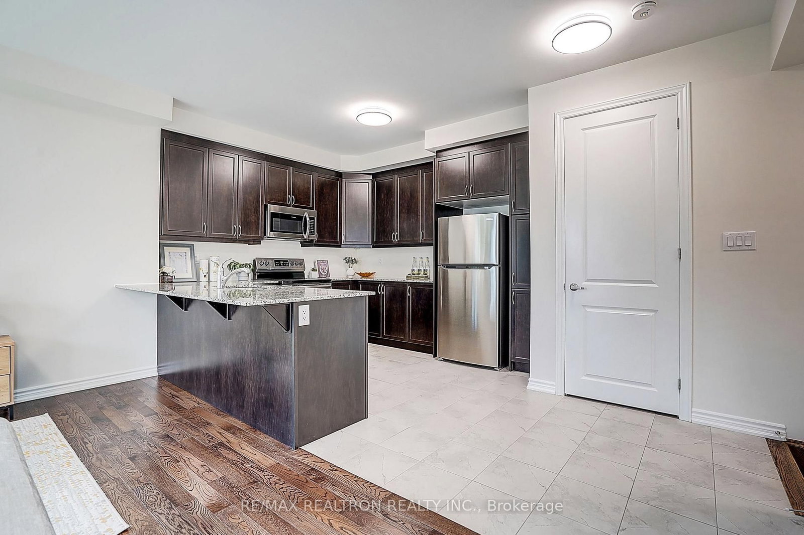 24 Thomas Frisby Jr Crescent • Markham, ON photo 8