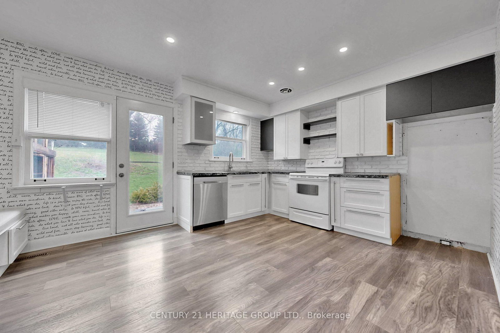 19 Oakbank Road • Vaughan, ON photo 16