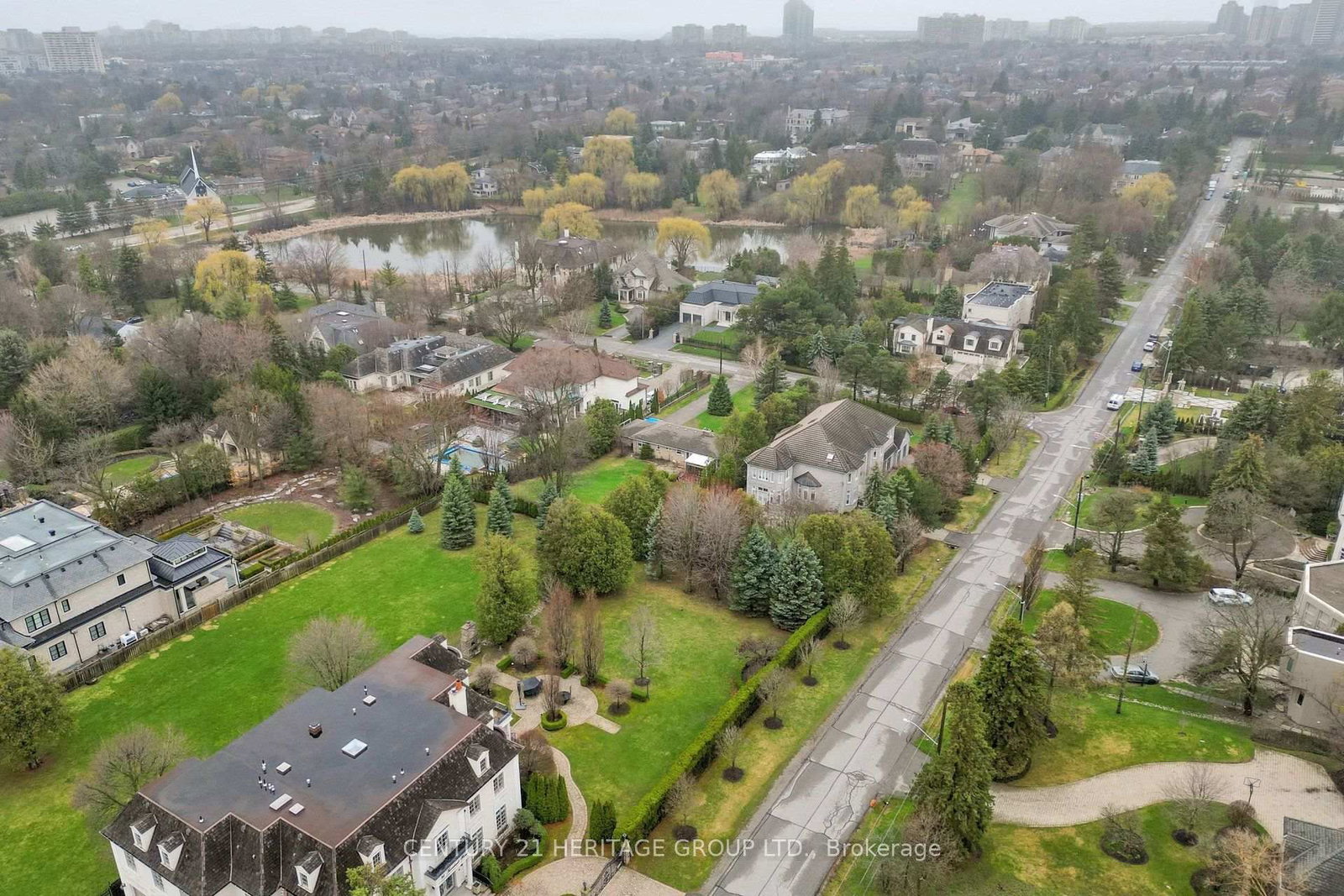 19 Oakbank Road • Vaughan, ON photo 45