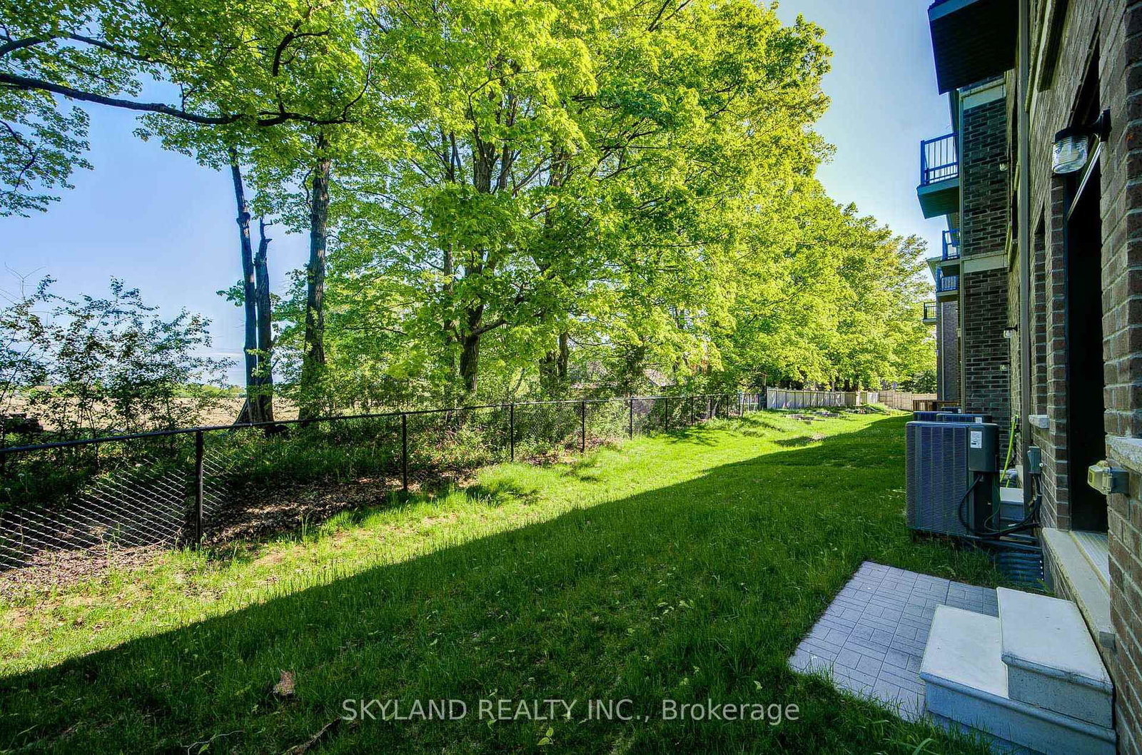 66 Puisaya Drive • Richmond Hill, ON photo 25