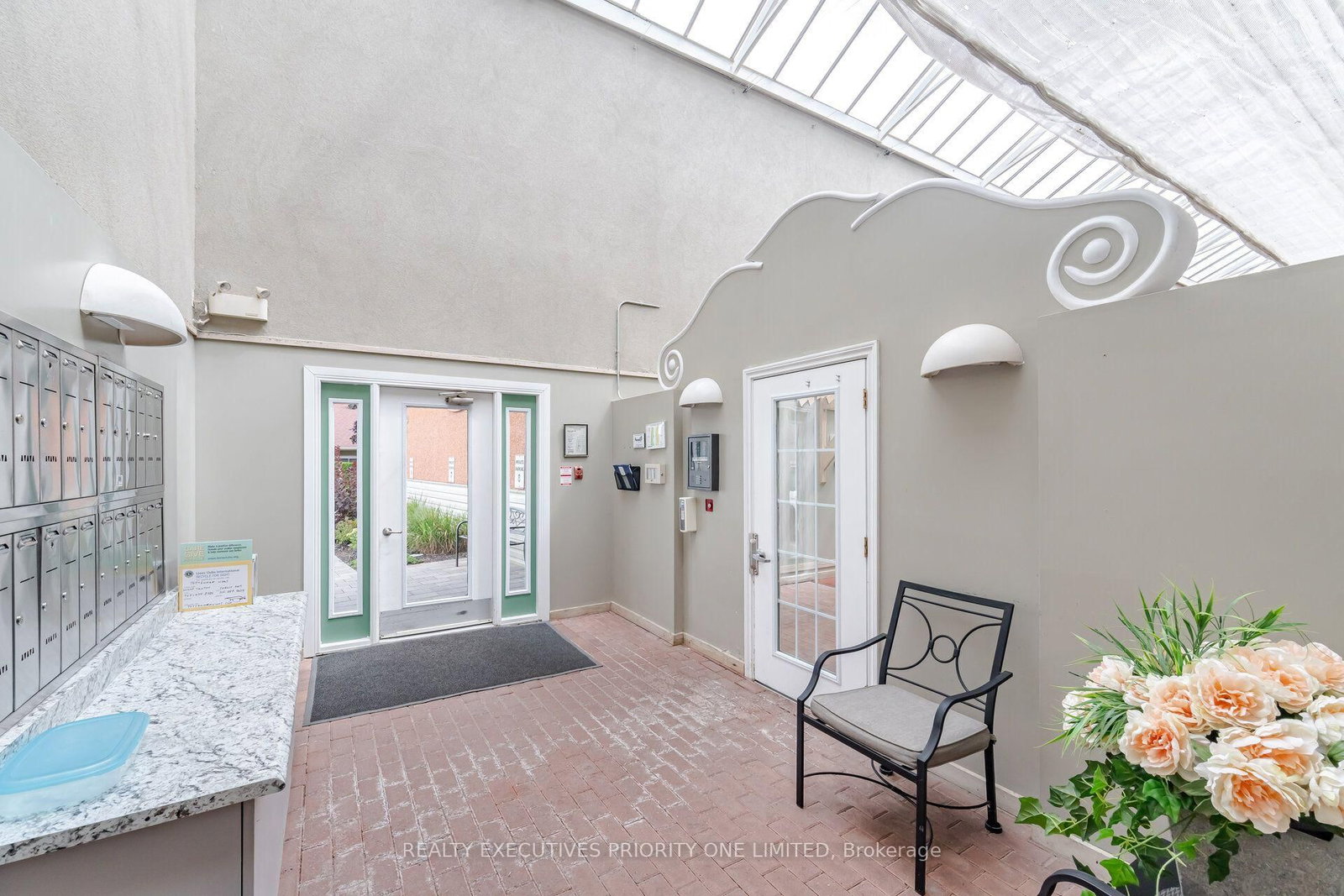 77 Mill Street E • #2 • New Tecumseth, ON photo 4