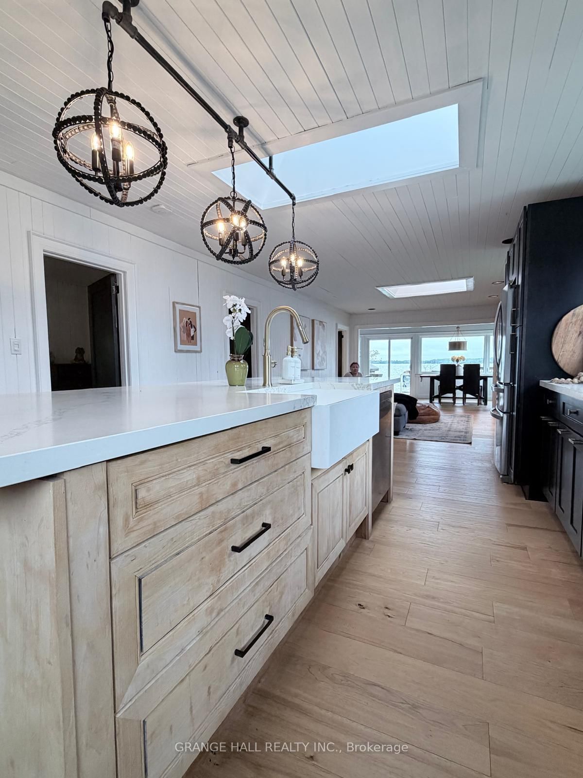 461 Limerick St, Innisfil, view 9