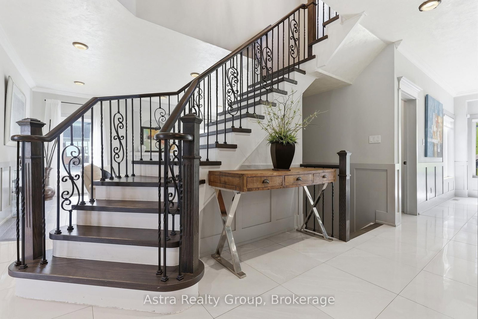 74 Kootenay Ridge • Vaughan, ON photo 16