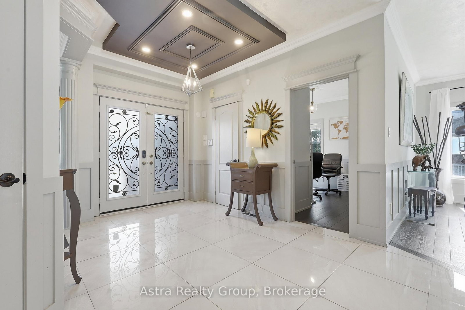 74 Kootenay Ridge • Vaughan, ON photo 2