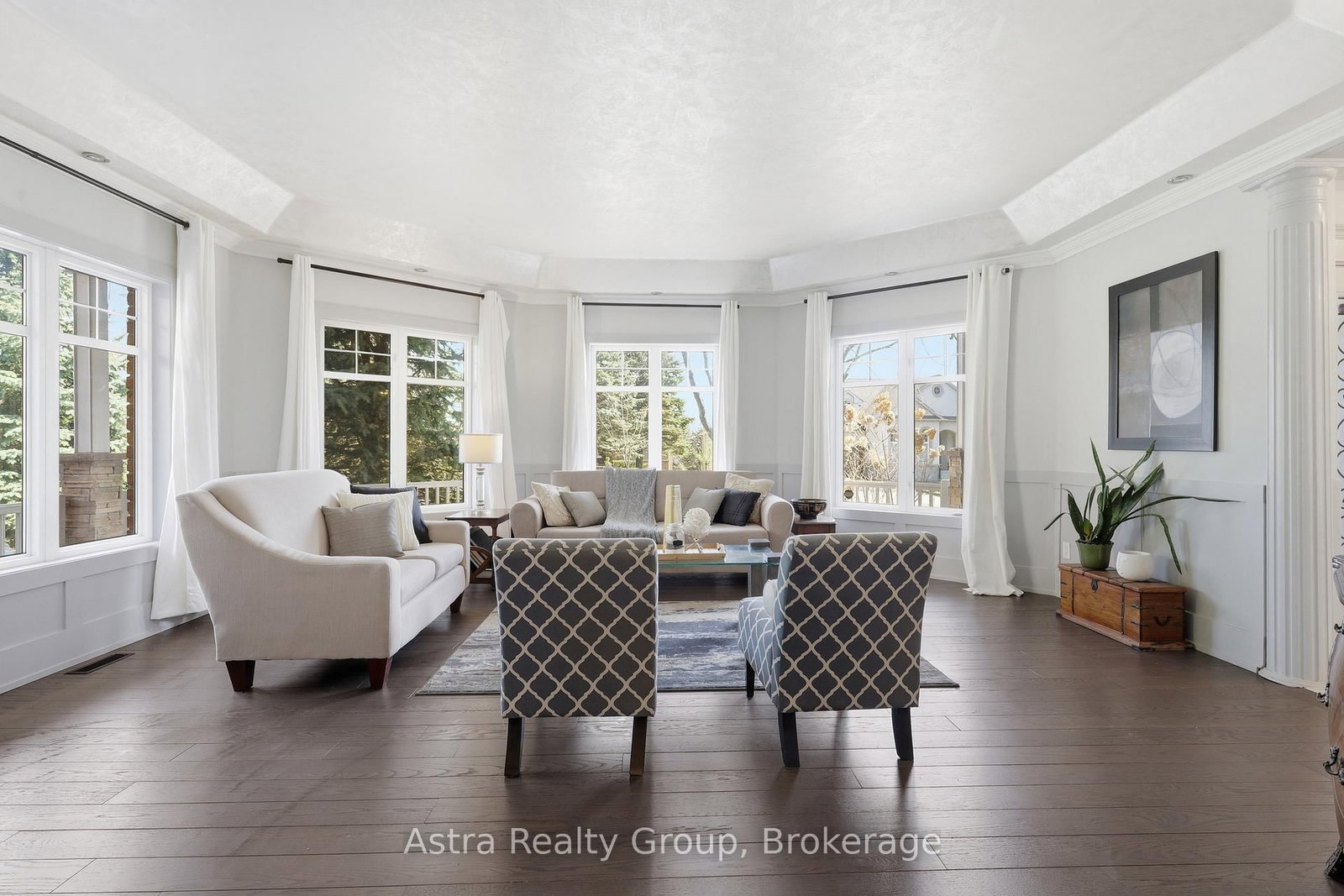 74 Kootenay Ridge • Vaughan, ON photo 6