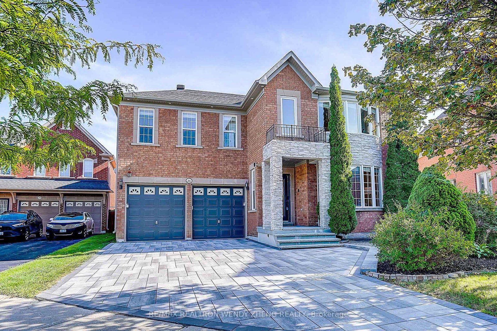 25 Terracotta Crescent • Richmond Hill, ON photo 1