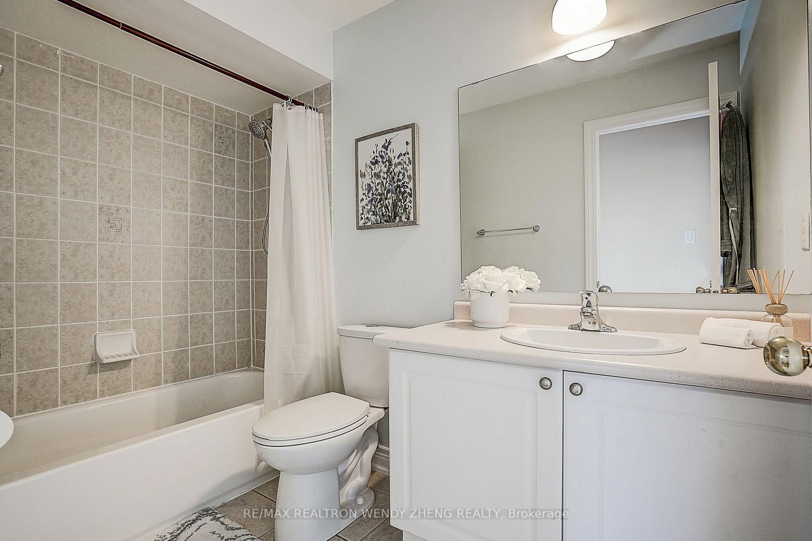 25 Terracotta Crescent • Richmond Hill, ON photo 37
