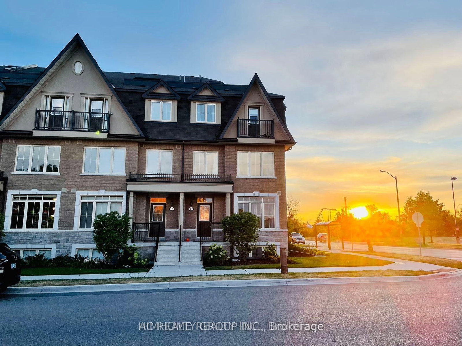 21 - 3rd Floor 181 Parktree Drive, Vaughan 4