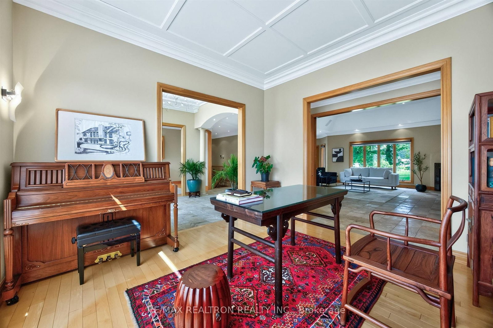 24 Maplehyrn Avenue • East Gwillimbury, ON photo 12