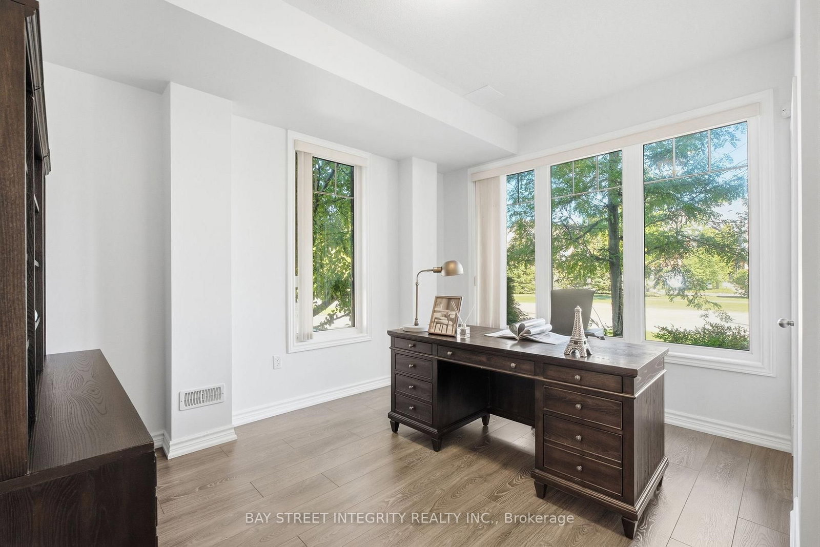 980 Millard Street • Whitchurch-Stouffville, ON photo 22