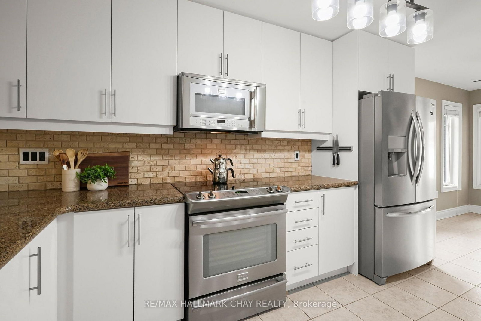 190 Ridge Way • New Tecumseth, ON photo 12