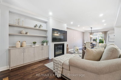 46 Princeton Gate • Vaughan, ON photo 4