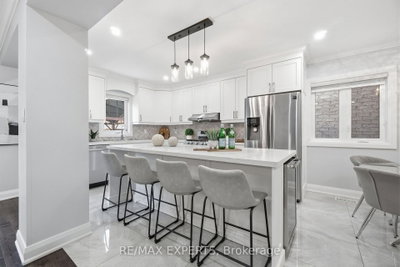 46 Princeton Gate • Vaughan, ON photo 8
