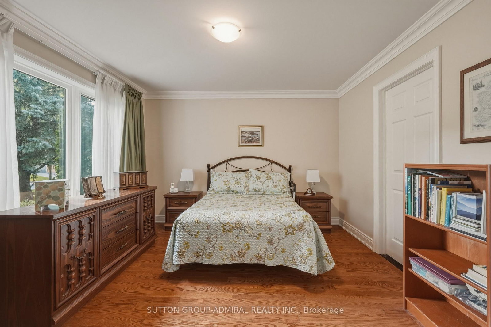 90 Brillinger Street • Richmond Hill, ON photo 18