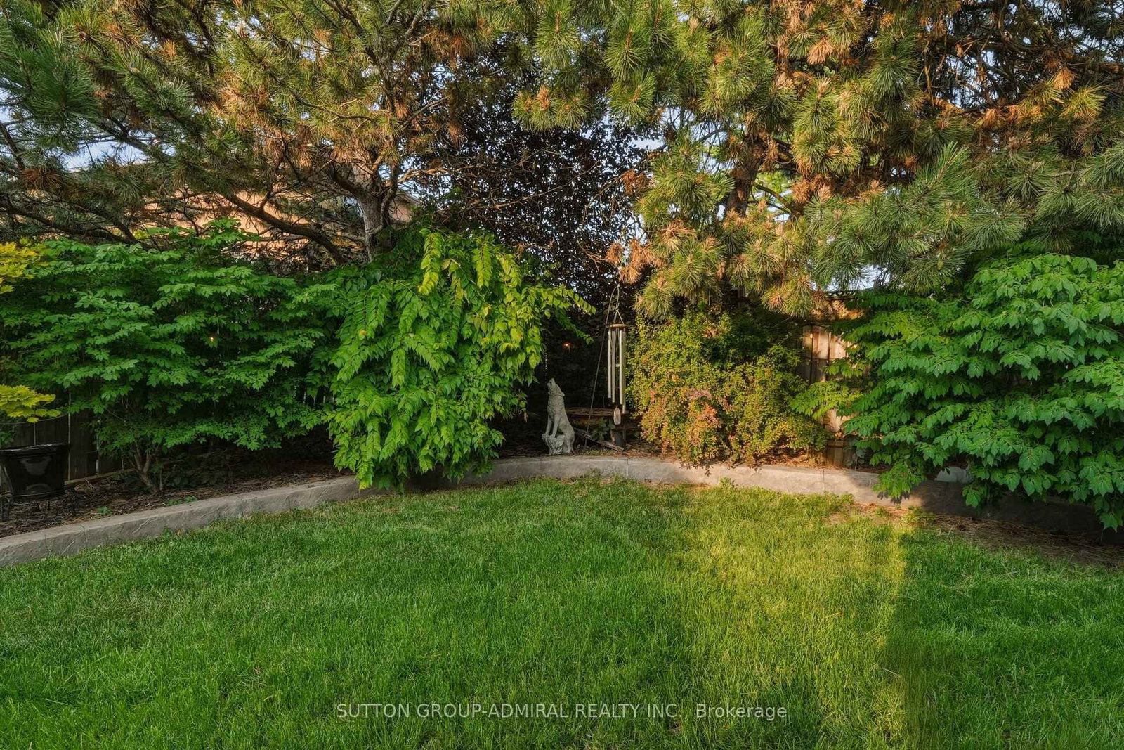 90 Brillinger Street • Richmond Hill, ON photo 43