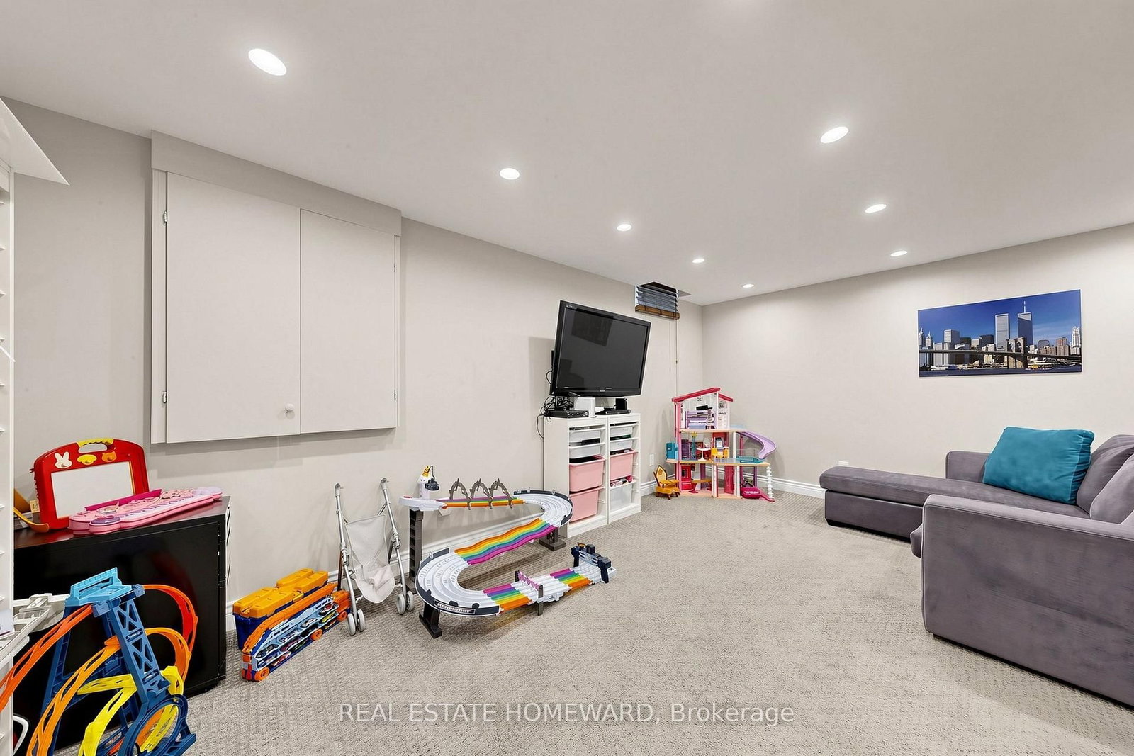 242 Badessa Circle • Vaughan, ON photo 29