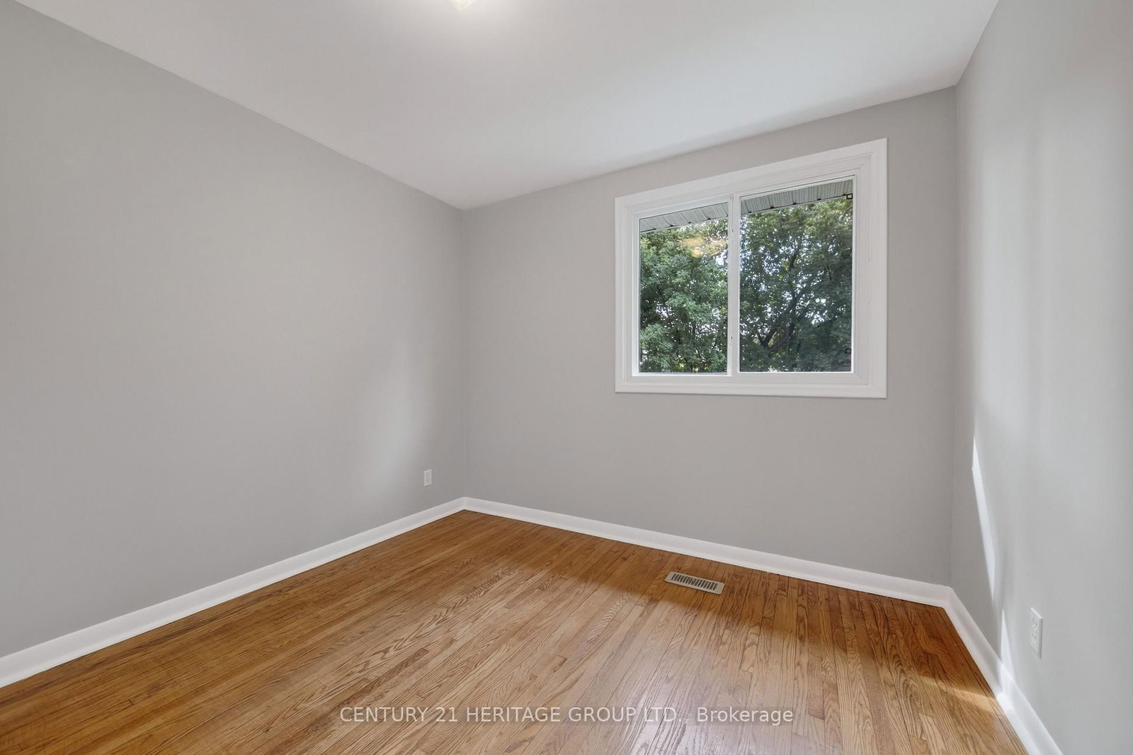 72 Kulpin Avenue • Bradford West Gwillimbury, ON photo 18