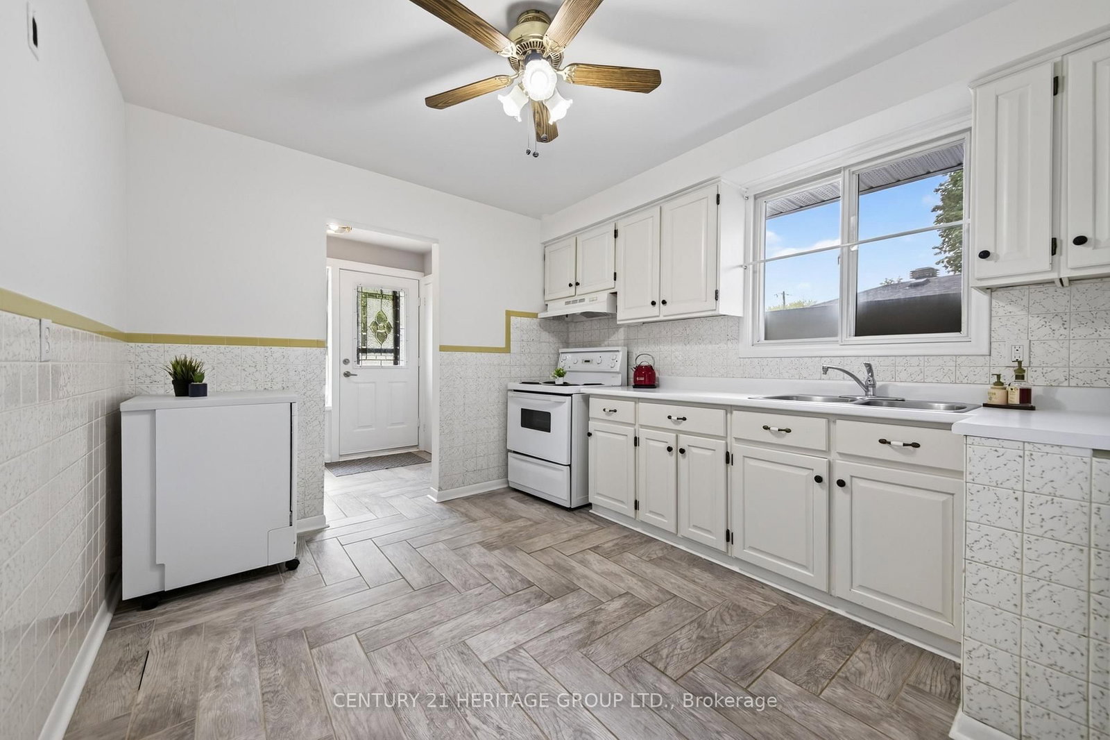 72 Kulpin Avenue • Bradford West Gwillimbury, ON photo 8