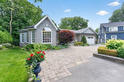 11 Christman Court • Markham, ON photo 3