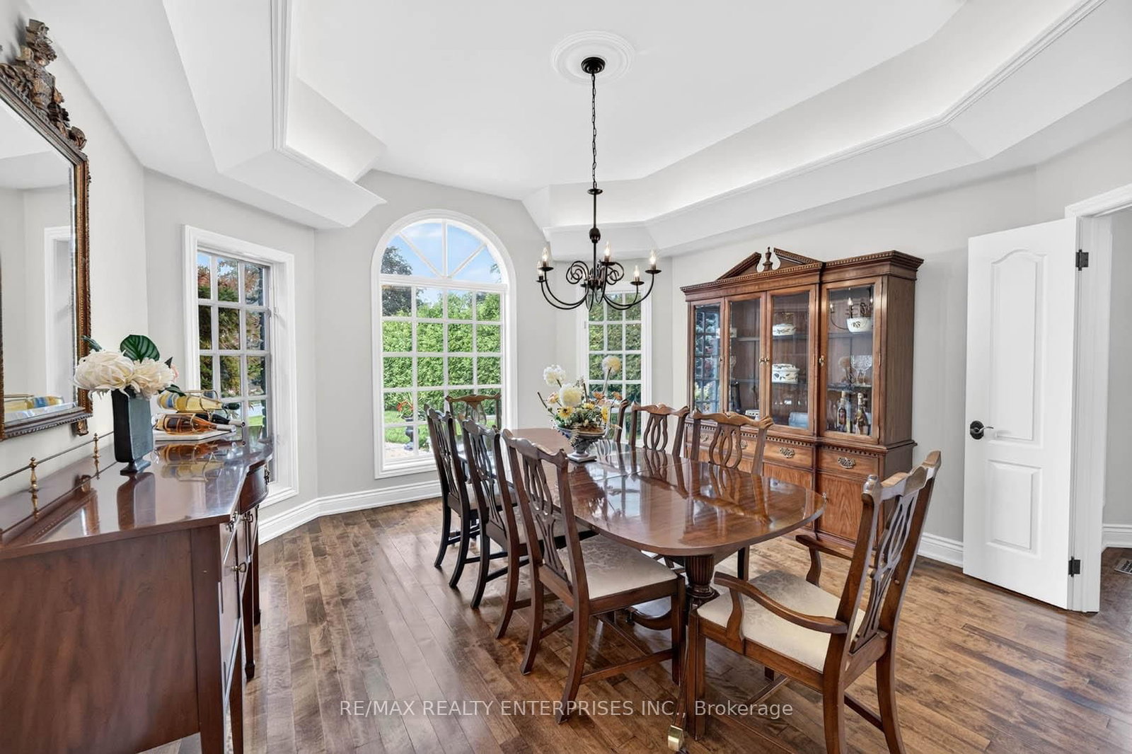 11 Christman Court • Markham, ON photo 8