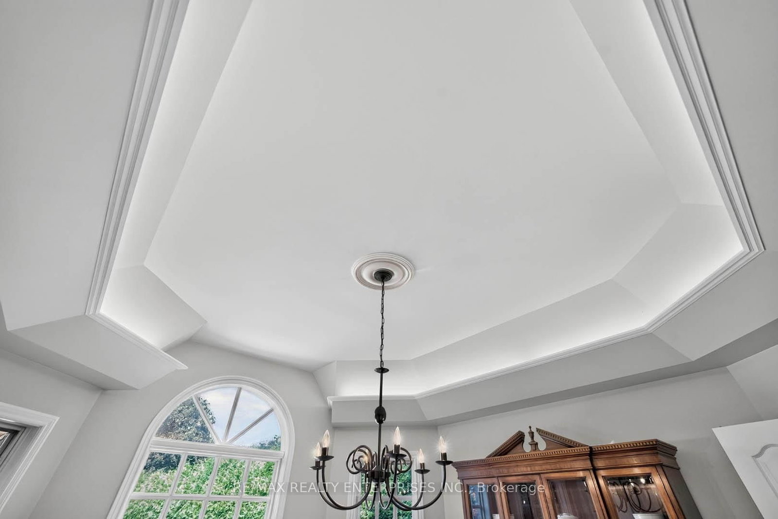 11 Christman Court • Markham, ON photo 9