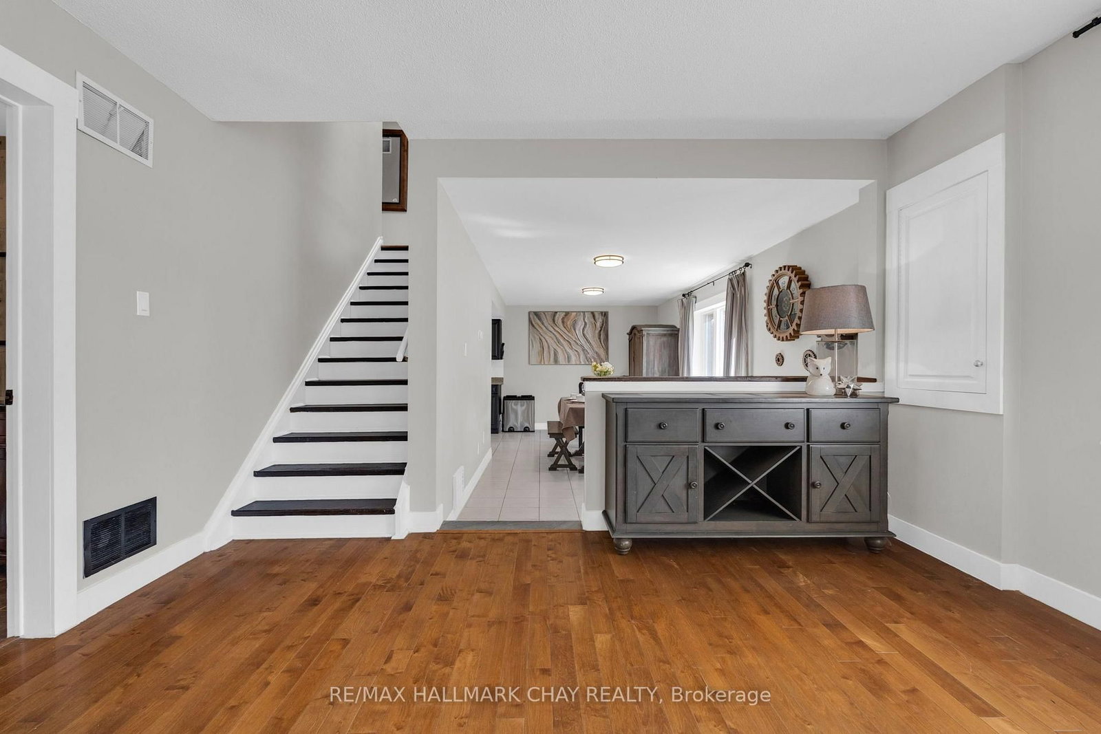 47 Lakeside Drive • Innisfil, ON photo 14