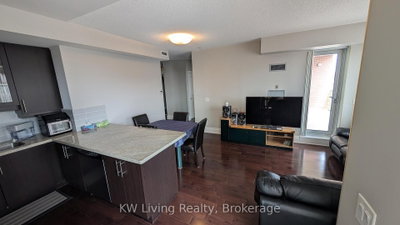 21 Upper Duke Crescent • #610B • Markham, ON photo 3