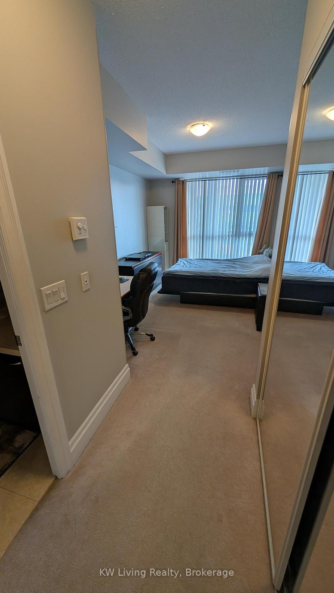 21 Upper Duke Crescent • #610B • Markham, ON photo 8